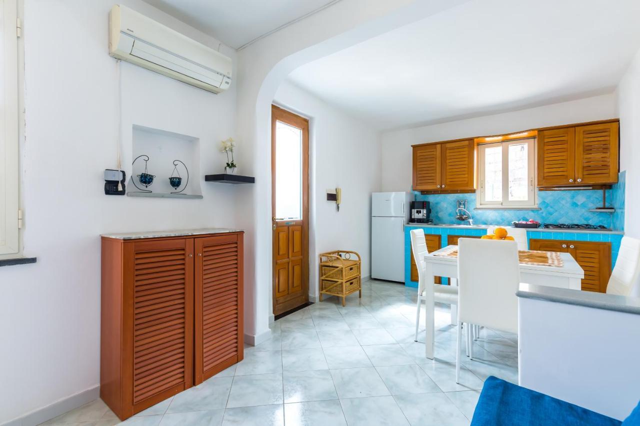 Sotto La Torre Apartment Procida Ngoại thất bức ảnh